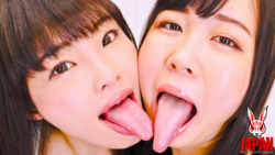 Behind the scenes! From self-introductions to deep, intertwined, saliva-filled lesbian kisses, Hikari Mangetsu and Ena Maki