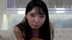 Eat Rika&#39;s special &quot;snot, saliva, and fried noodles&quot;! ①